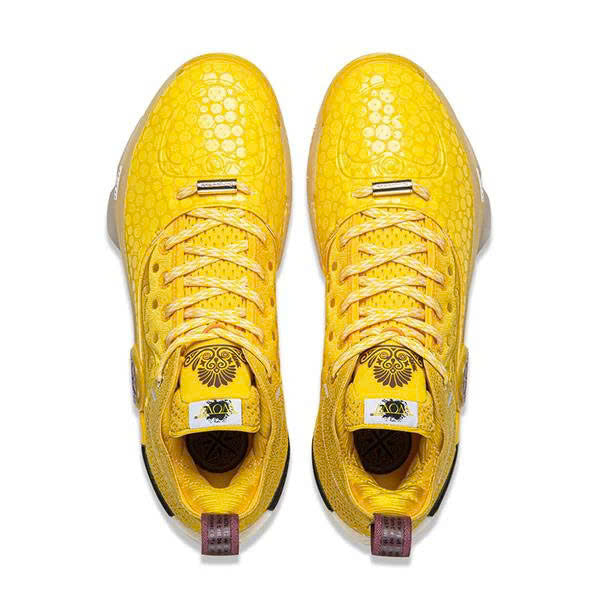 Wade 12 Lux Stingray